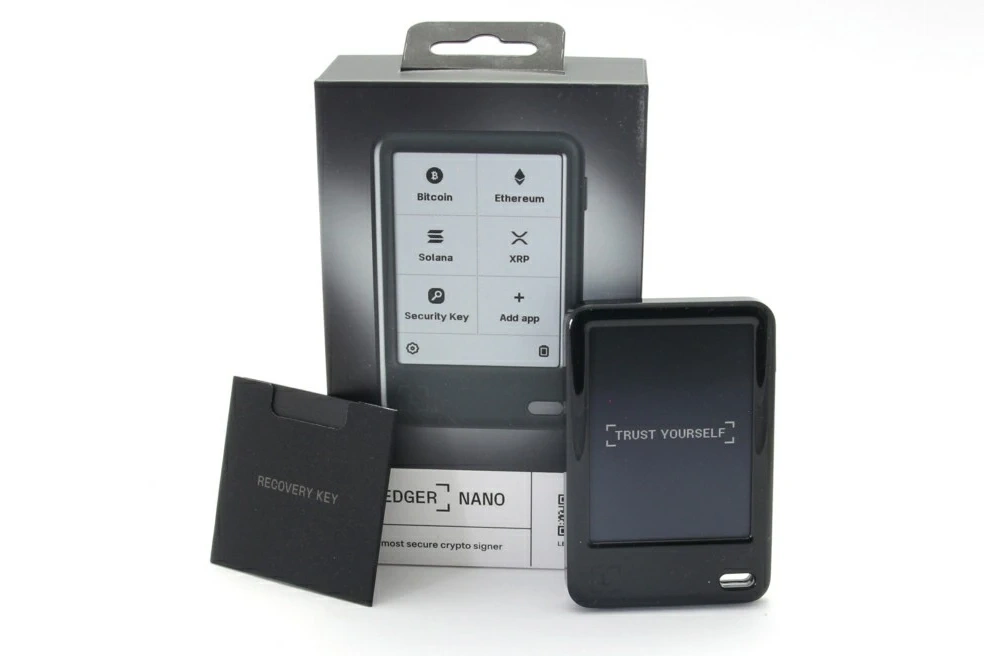 Ledger 硬件钱包品牌介绍配图